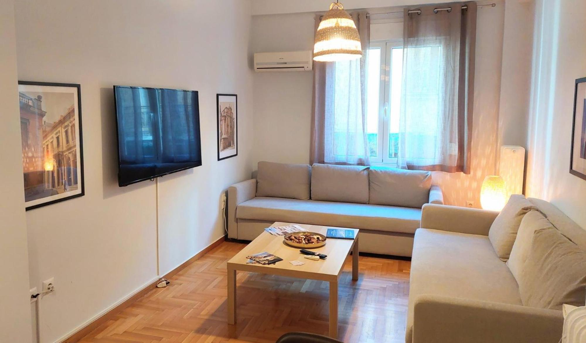 Cozy Apartment In Plaka เอเธนส์ ภายนอก รูปภาพ