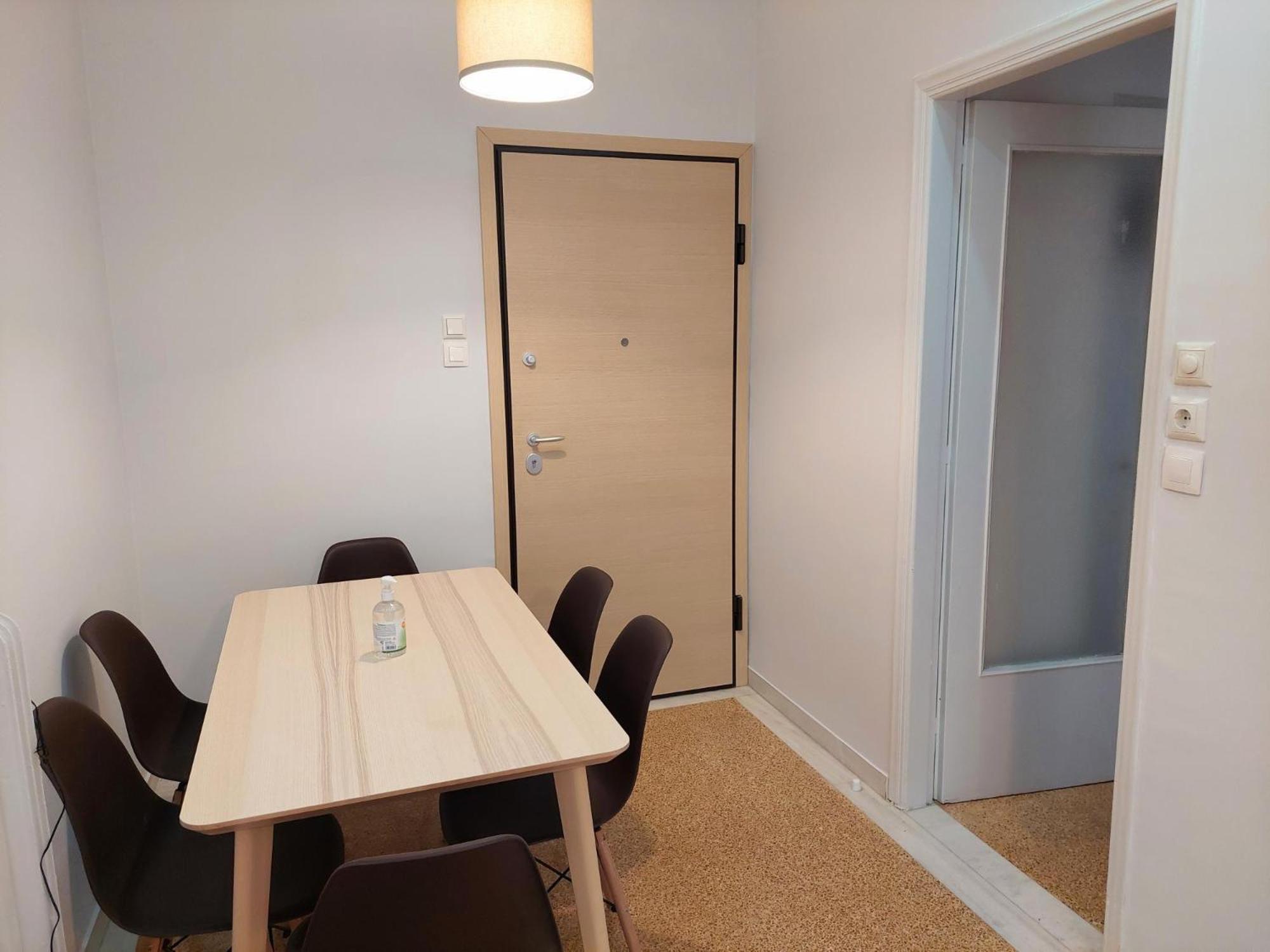 Cozy Apartment In Plaka เอเธนส์ ภายนอก รูปภาพ
