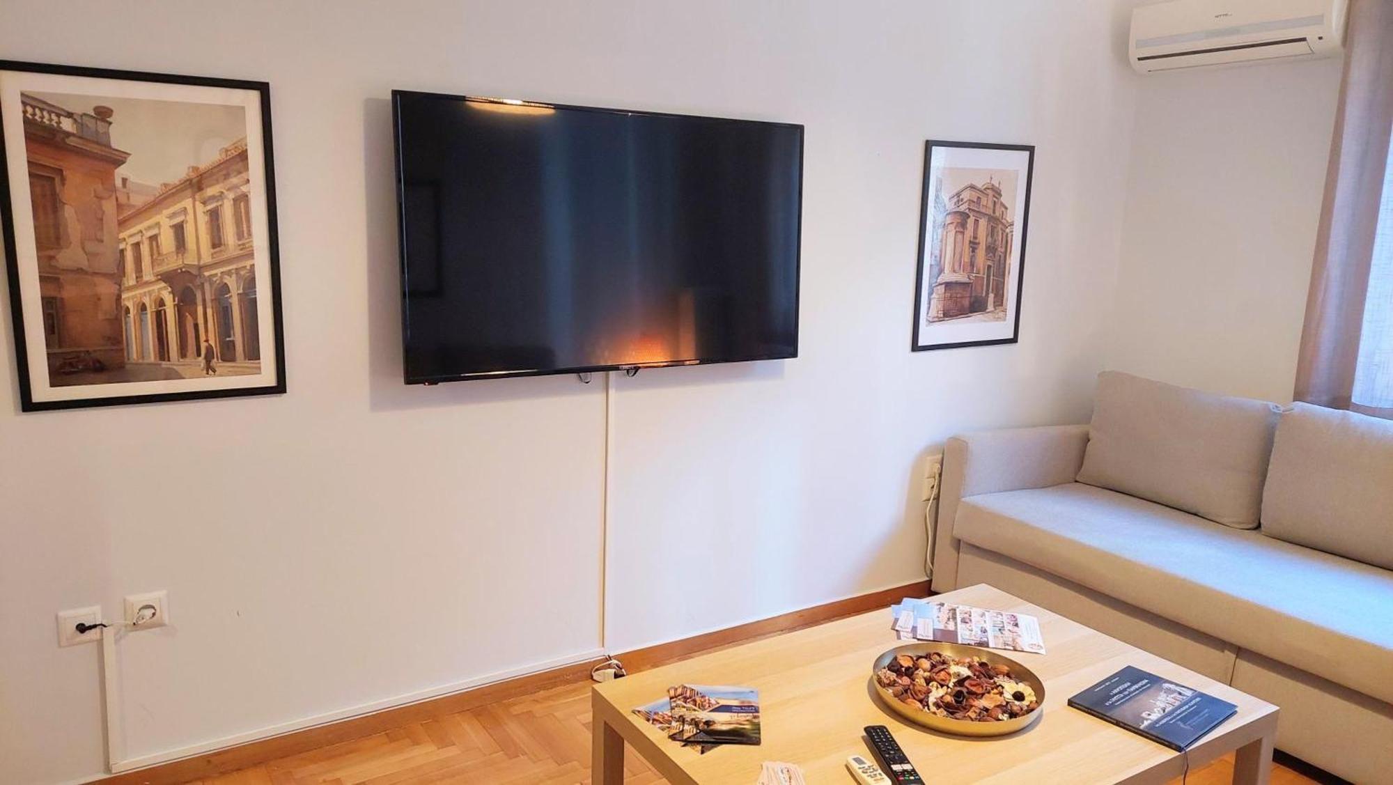 Cozy Apartment In Plaka เอเธนส์ ภายนอก รูปภาพ